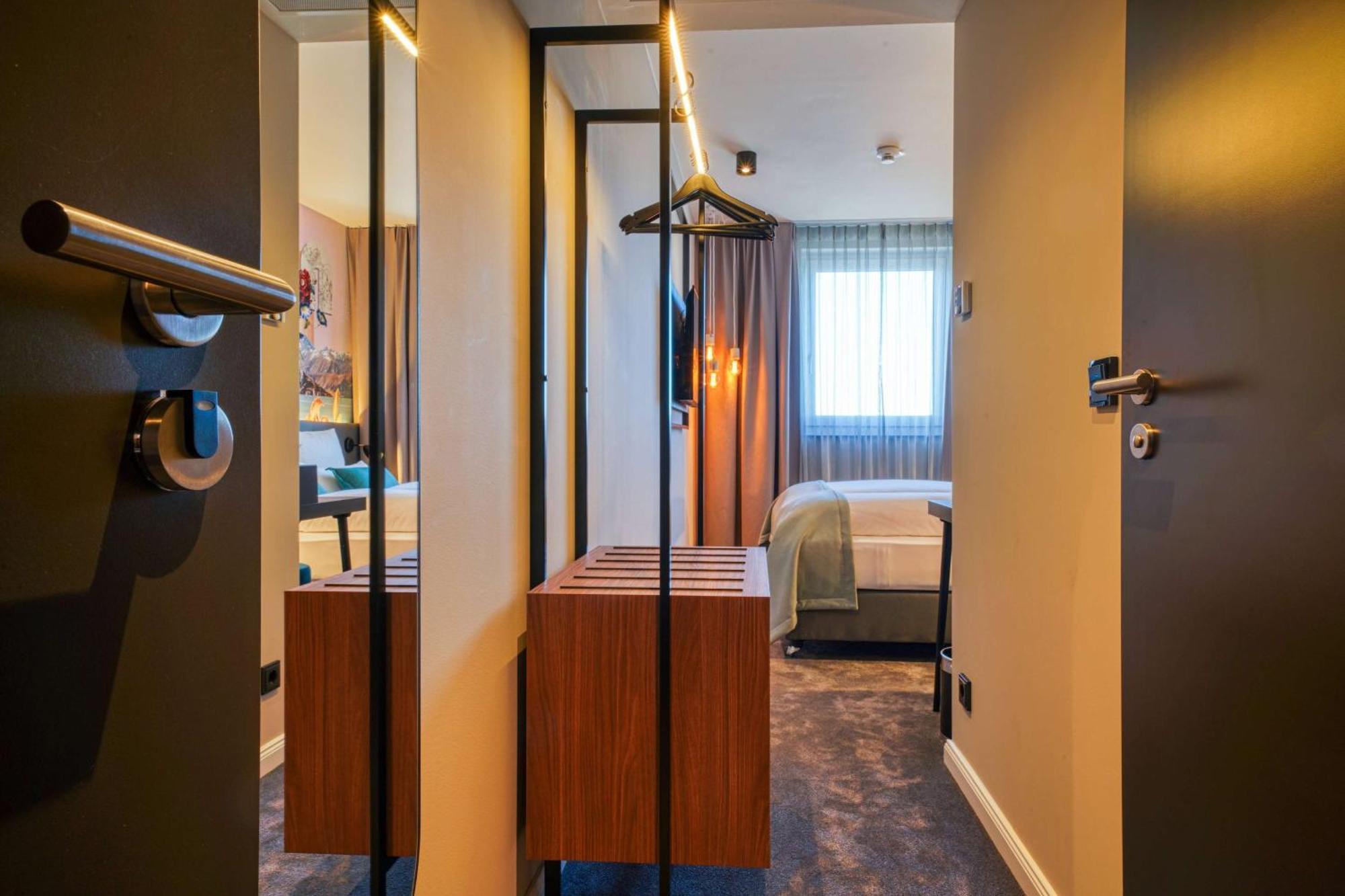 Nyce Hotel Ulm City, Trademark Collection By Wyndham Экстерьер фото